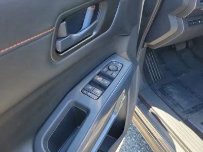 2024 Nissan Pathfinder — photo 10 view