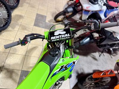 2026 Kawasaki KX250 - Photo 7
