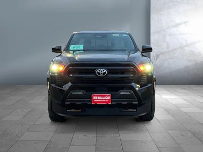 2026 Toyota Tacoma - Photo 2