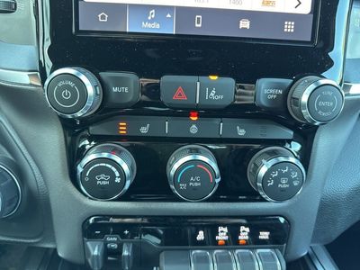 2026 RAM 1500 — photo 14 view