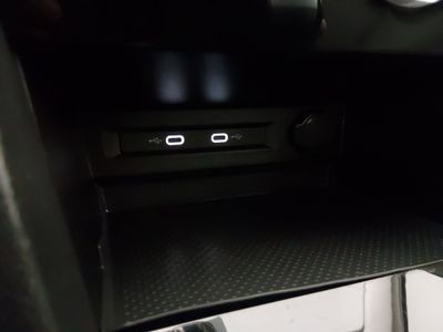 2024 Volkswagen Taos - Photo 19