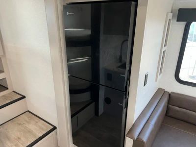 2027 Jayco SUNDANCE XLT — photo 9 view