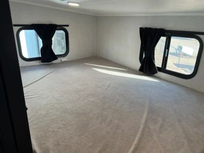 2027 Jayco SUNDANCE XLT — photo 18 view