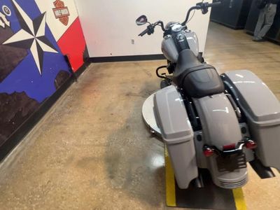 2025 Harley-Davidson FLHRXS - Road King Special — detail view