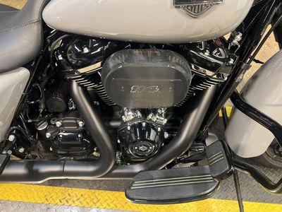 2025 Harley-Davidson FLHRXS - Road King Special — photo 12 view