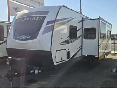 2023 Venture RV SportTrek - Photo 4
