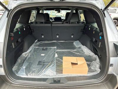 2026 Subaru Outback — photo 12 view