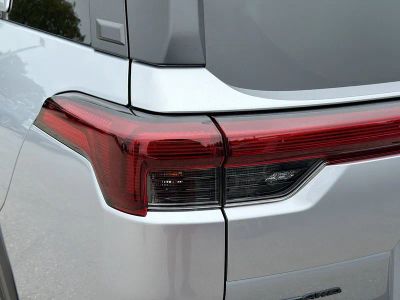 2026 Subaru Outback — photo 10 view