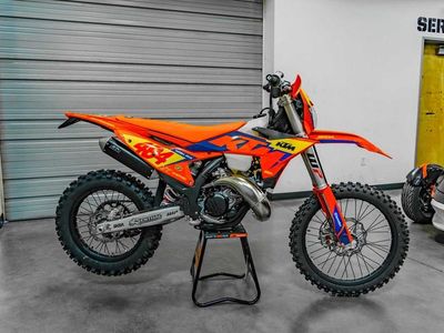 2026 KTM 150 XC-W - Photo 2