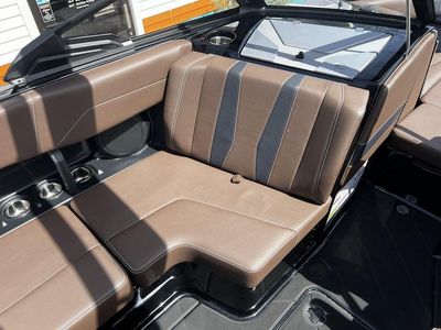 2024 Malibu Boats 22 LSV - Photo 17