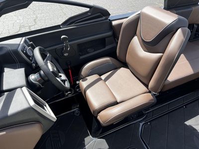 2024 Malibu Boats 22 LSV - Photo 13