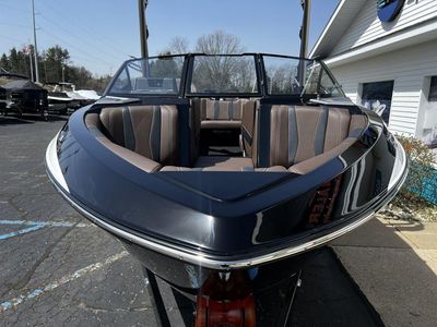 2024 Malibu Boats 22 LSV - Photo 4