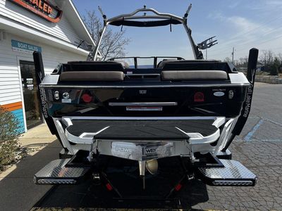 2024 Malibu Boats 22 LSV - Photo 7