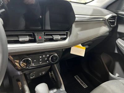 2026 Chevrolet Trailblazer - Photo 13