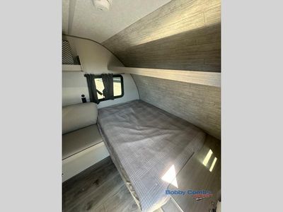 2025 Coachmen RV Catalina Summit Series 7 - Photo 6