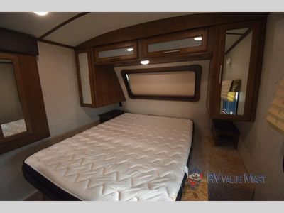 2019 Keystone RV Cougar Half-Ton Series - Photo 23