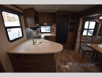 2019 Keystone RV Cougar Half-Ton Series - Photo 19