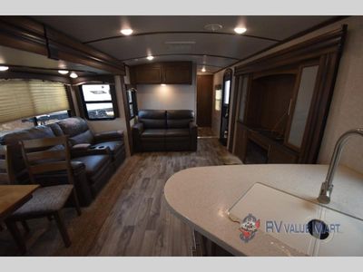 2019 Keystone RV Cougar Half-Ton Series - Photo 20