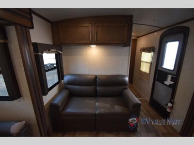 2019 Keystone RV Cougar Half-Ton Series - Photo 8