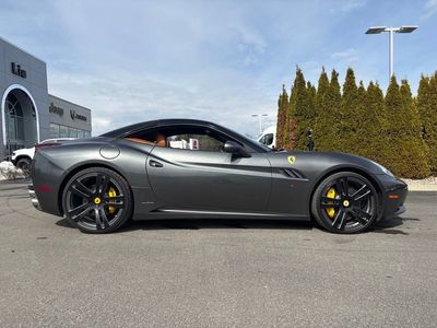 2010 Ferrari California Base - Photo 3