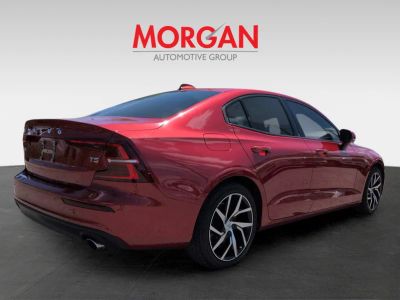 2019 Volvo S60 — detail view