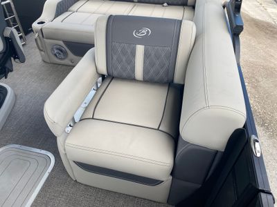 2025 Barletta Lusso L25U - Photo 5