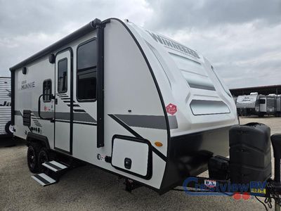 2022 Winnebago Industries Towables Micro Minnie - Photo 4