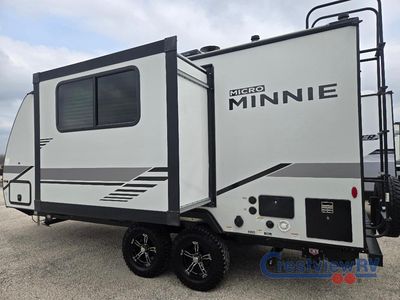 2022 Winnebago Industries Towables Micro Minnie - Photo 6