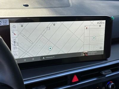 2026 Kia Sorento Plug-In Hybrid — photo 20 view