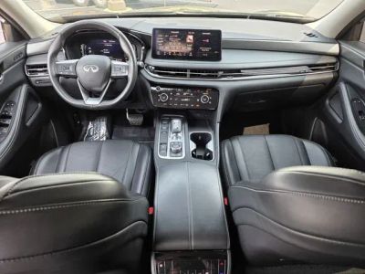 2024 INFINITI QX60 - Photo 8