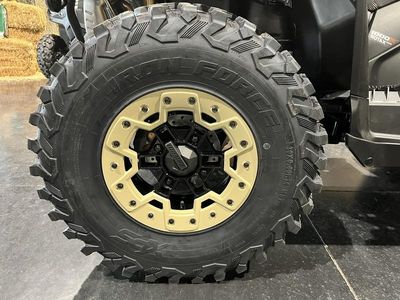 2026 Can-Am Outlander MAX Backcountry - Photo 15