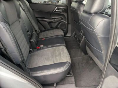 2024 Mitsubishi Outlander - Photo 22