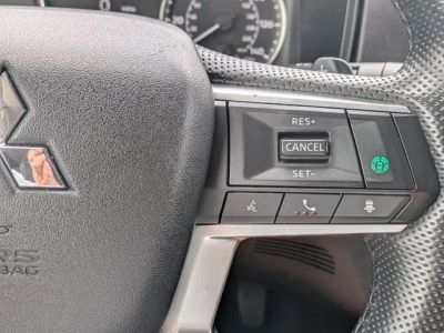 2024 Mitsubishi Outlander - Photo 16