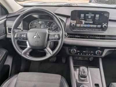 2024 Mitsubishi Outlander - Photo 27