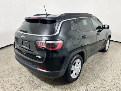 2022 Jeep Compass — detail view