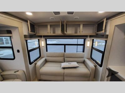 2025 Forest River RV Rockwood Signature - Photo 18