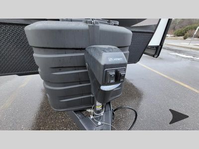 2025 Forest River RV Rockwood Signature - Photo 3