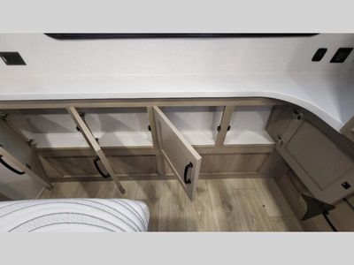 2025 Forest River RV Rockwood Signature - Photo 44