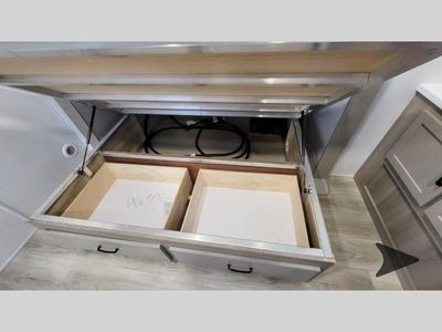 2025 Forest River RV Rockwood Signature - Photo 45