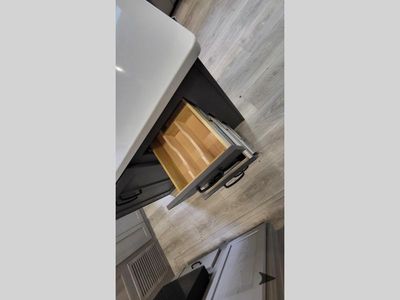 2025 Forest River RV Rockwood Signature - Photo 29