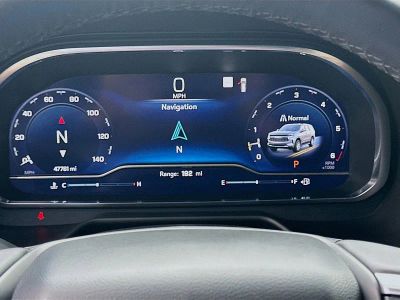 2023 Chevrolet Suburban — photo 9 view