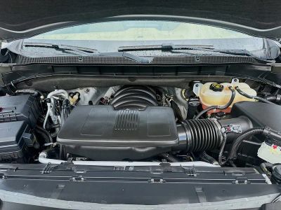 2023 Chevrolet Suburban — photo 36 view