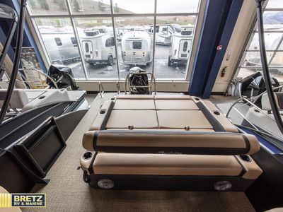 2026 Barletta Boats Cabrio Ultra-Lounge - Photo 12