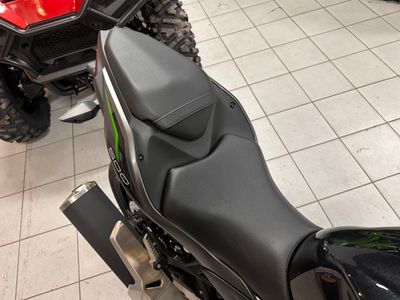 2025 Kawasaki Z500 ABS - Photo 8