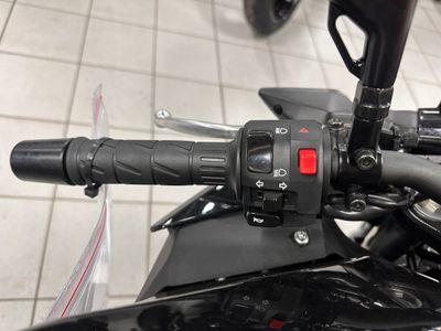 2025 Kawasaki Z500 ABS - Photo 6