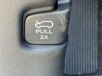 2026 Ford Explorer — photo 14 view