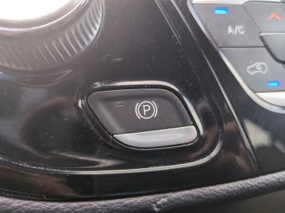 2017 Chrysler Pacifica — photo 30 view