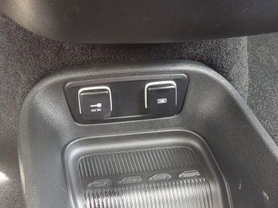 2017 Chrysler Pacifica — photo 27 view
