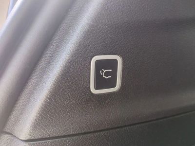 2017 Chrysler Pacifica — photo 15 view