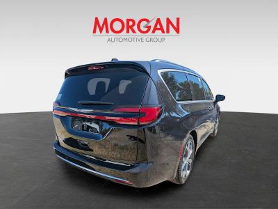 2026 Chrysler Pacifica — rear three-quarter view